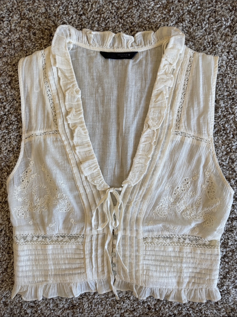 Zara White Eyelet Embroidered Gauze Top - Picture 7 of 10